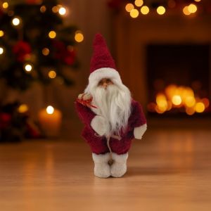 Kerstman Rood met Kadotje 35 cm