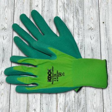 Groovy-Green-900320.jpg